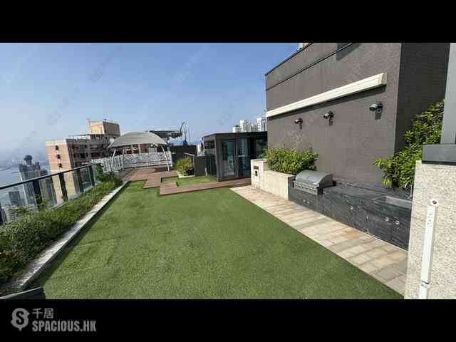 Mid Levels West - University Heights 08