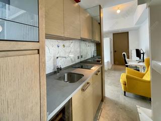 Shek Tong Tsui - Eight South Lane 06