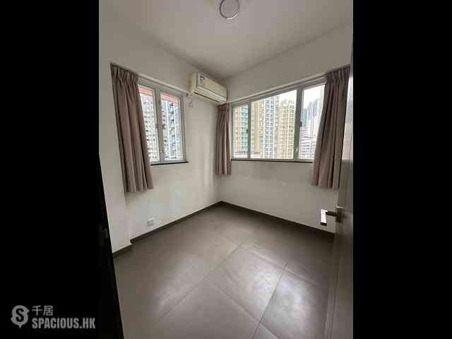 Kennedy Town - Sands House 09