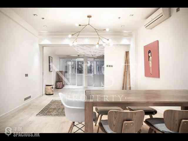 Sheung Wan - Yu Hing Mansion 01