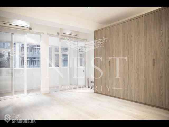 Sheung Wan - Yu Hing Mansion 04