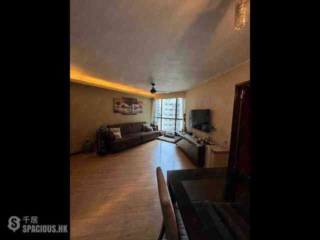 Mid Levels Central - Goldwin Heights 01