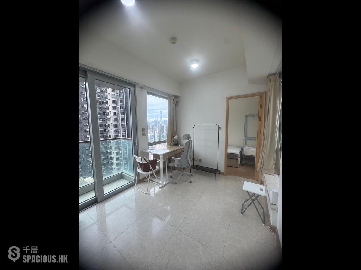 Sai Ying Pun - 63, Pokfulam 01