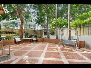 Kowloon Tong - La Salle Place 17