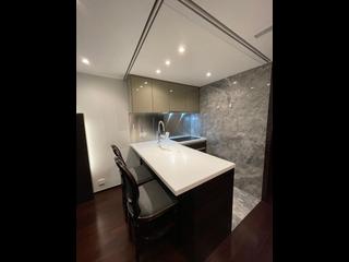 Wan Chai - Convention Plaza Apartments 04