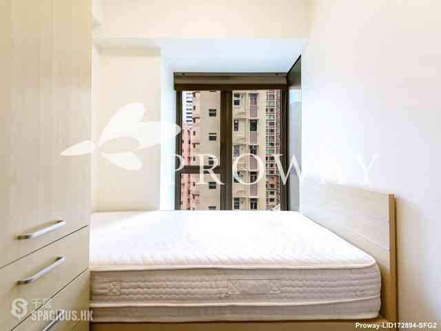 Wan Chai - The Avenue 08