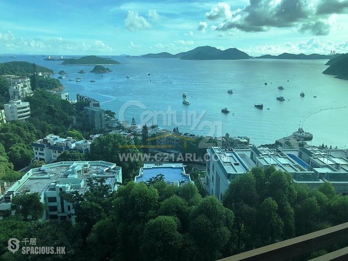 Repulse Bay - The Lily 01