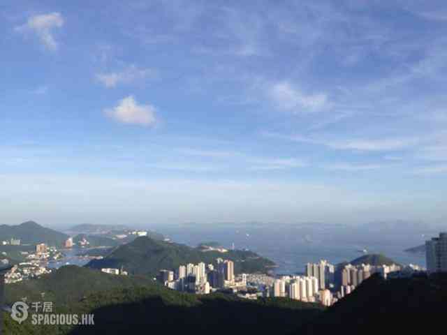 The Peak - Twelve Peaks 01