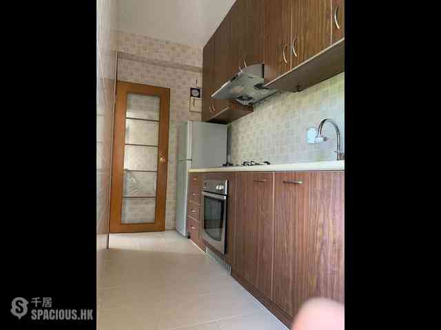 Discovery Bay - Parkvale Drive 03