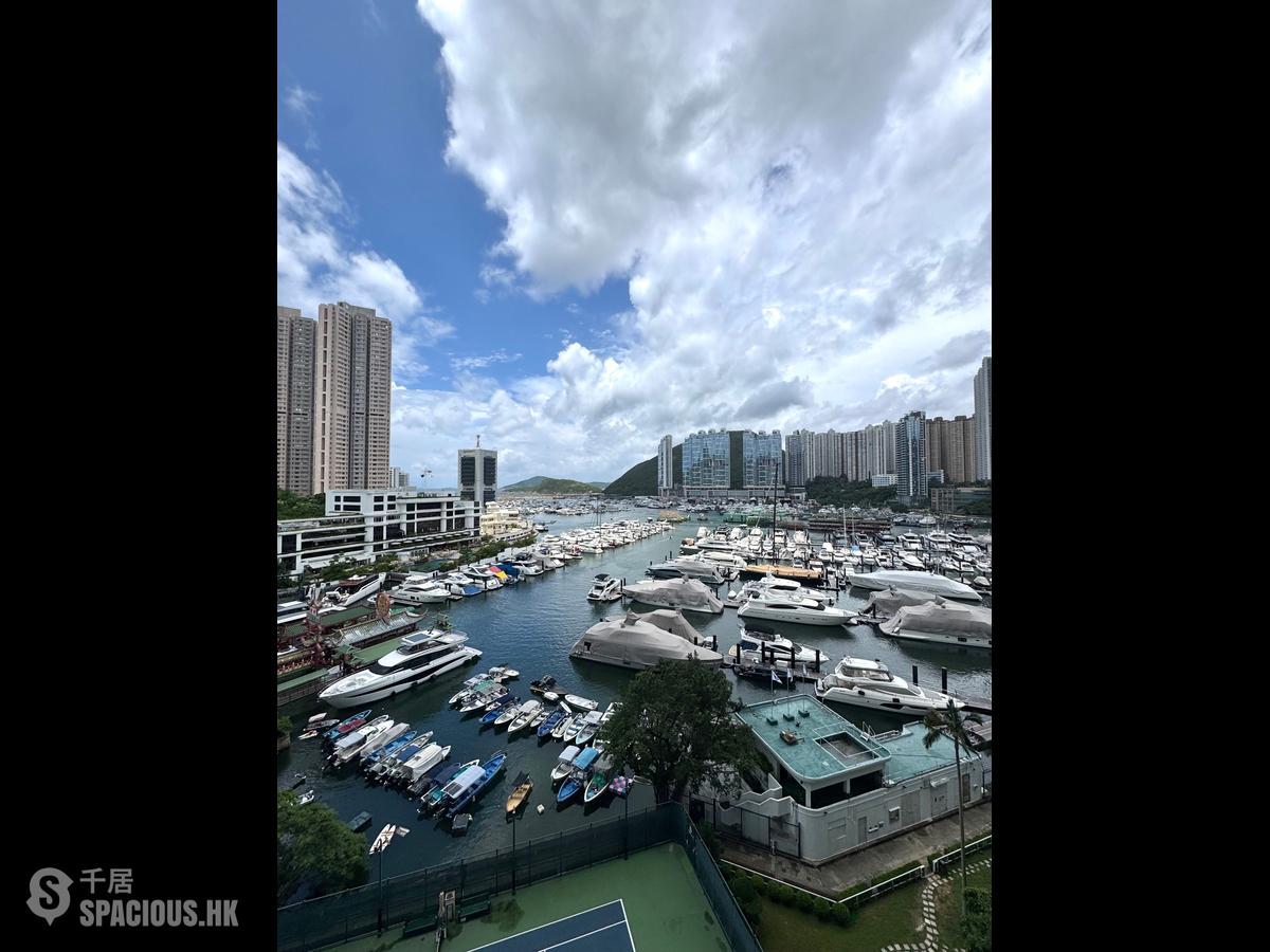 Wong Chuk Hang - Marinella 01