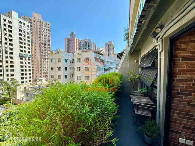 Mid Levels West - Fook Wah Mansions 10