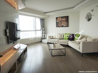 Mid Levels West - 80 Robinson Road 03