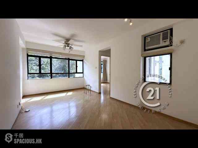 Discovery Bay - Discovery Bay Phase 5 Greenvale Village Greenland Court (Block 5) 01