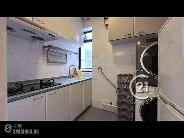 Discovery Bay - Discovery Bay Phase 5 Greenvale Village Greenland Court (Block 5) 05