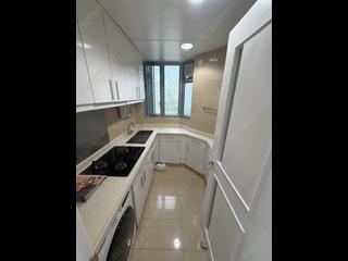Tung Chung - Caribbean Coast Phase 1 Monterey Cove Tower 3 07