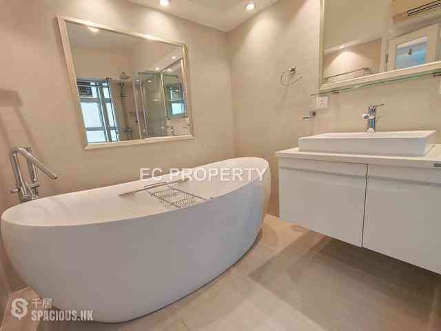 Leighton Hill - Rose Court 11