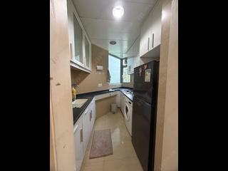 Tung Chung - Caribbean Coast Phase 1 Monterey Cove Tower 3 07