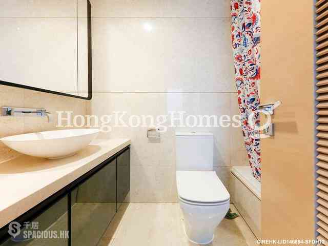 Shek Tong Tsui - Upton 07