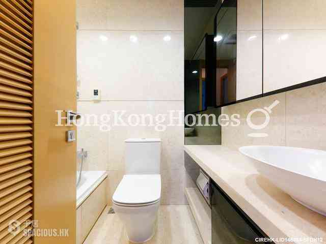 Shek Tong Tsui - Upton 12