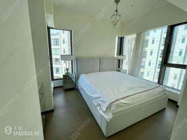 Happy Valley - Regent Hill 16