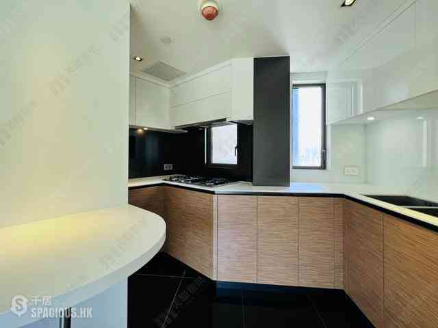 Happy Valley - Regent Hill 14