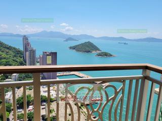 Kennedy Town - The Merton Tower 3 03