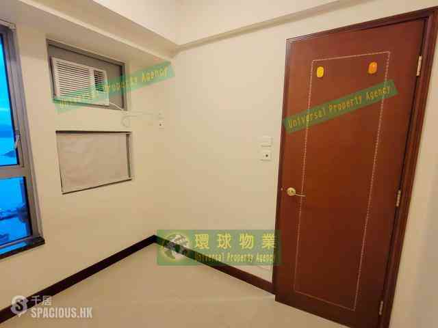 Kennedy Town - The Merton Tower 3 07