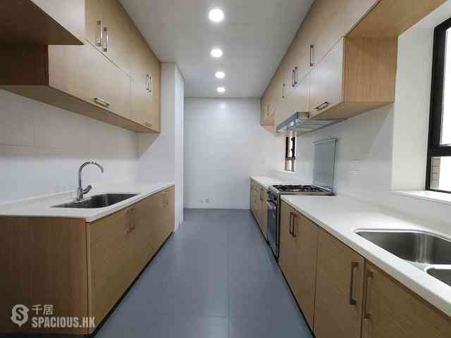 Mid Levels Central - Kennedy Heights 10