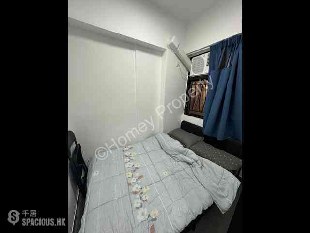 Mong Kok - Sincere House 05