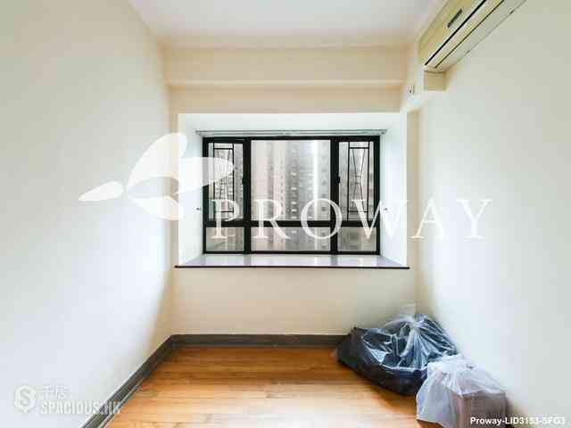 Mid Levels Central - Goldwin Heights 07