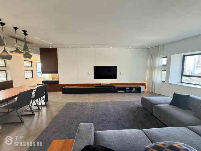 Mid Levels Central - Birchwood Place 07