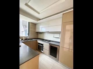 Tseung Kwan O - Twin Peaks Block 1 07
