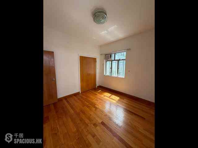 Happy Valley - Sanitarian Apartments 08