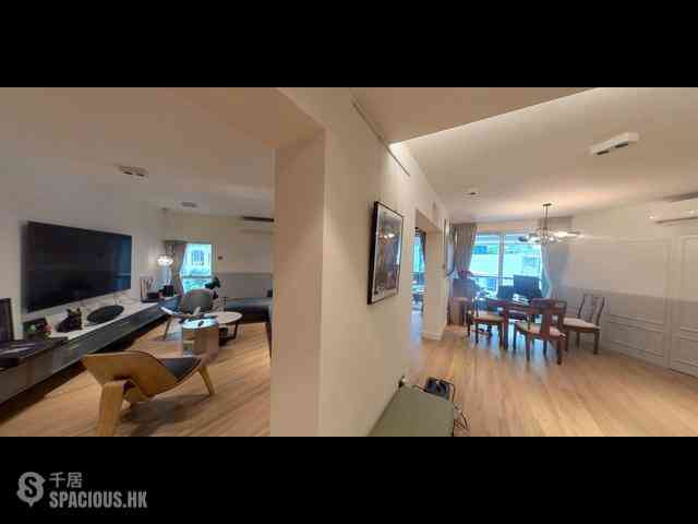 Soho - Albron Court 13