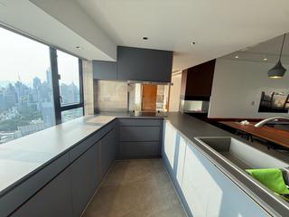Mid Levels Central - Birchwood Place 05