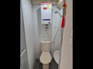 Shek Tong Tsui - Yip Cheung Building 02