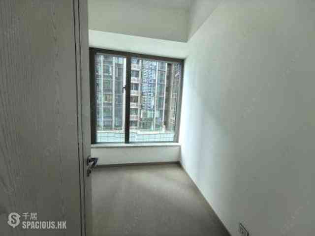 Wong Chuk Hang - The Southside Phase 3B Blue Coast 07