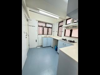 Sai Ying Pun - Mai Hing House 15