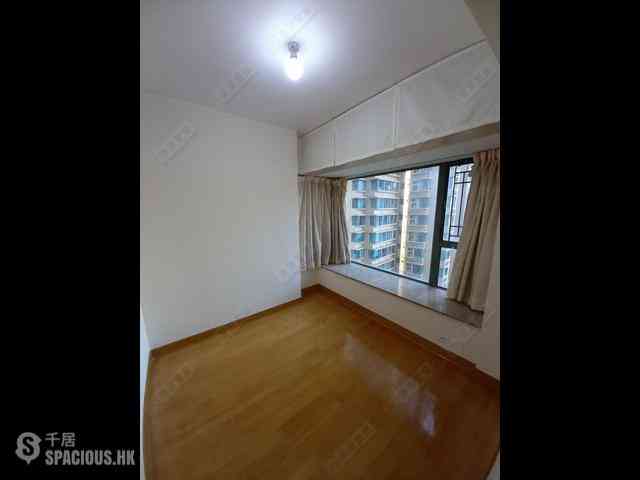 大角咀 - 維港灣8座 12