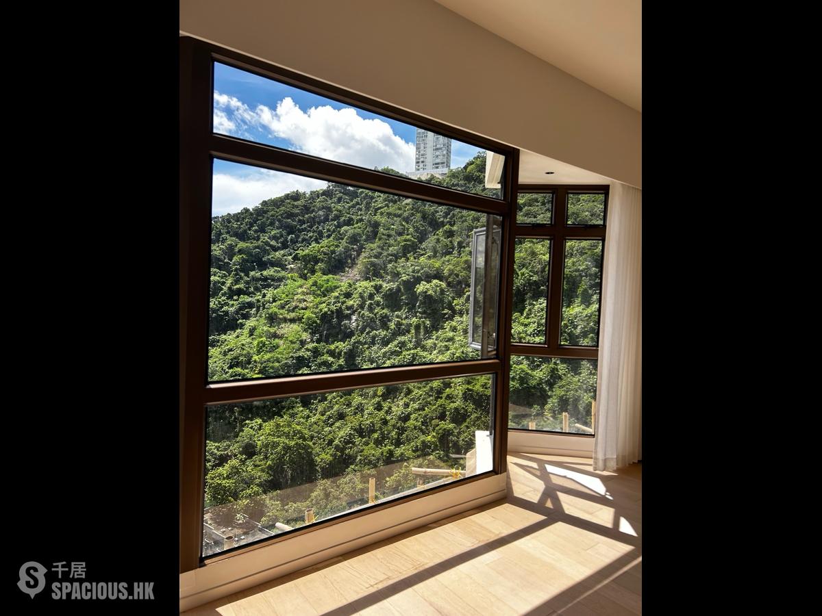 Mid Levels East - Bamboo Grove 01