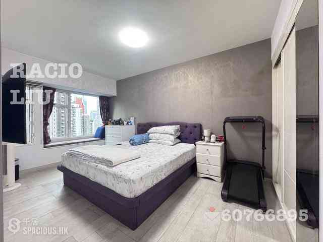 Mid Levels Central - Robinson Place 03