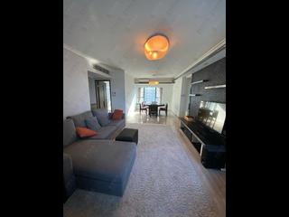 Mid Levels West - 80 Robinson Road 05