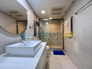 Mid Levels Central - Robinson Place 03