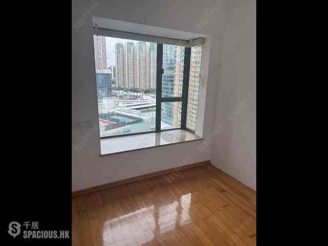 大角咀 - 维港湾5座 06