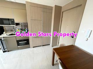 Sai Ying Pun - King's Hill 02