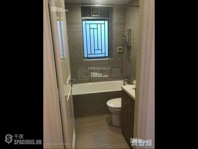 Tsim Sha Tsui - The Victoria Towers 03