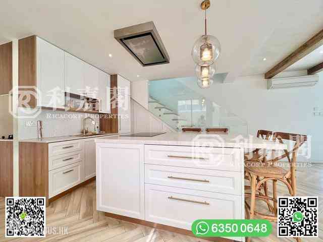 Clear Water Bay - Tai Hang Hau 17