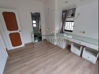 Mid Levels Central - Tycoon Court 10