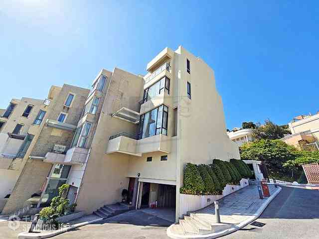 Repulse Bay - The Beachfront 17
