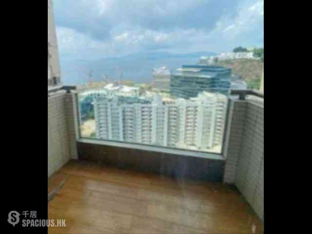 Pok Fu Lam - Baguio Villa Block 38 03
